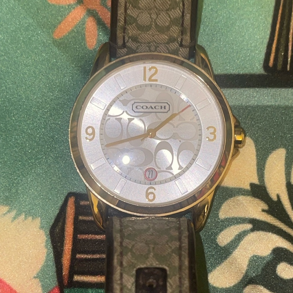 Coach Men’s Watch. EUC - Picture 3 of 7
